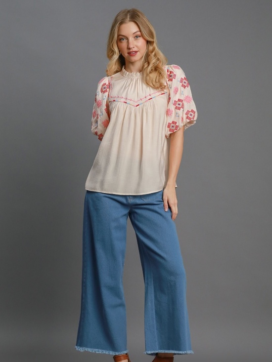 Umgee Tops - Umgee Embroidered Bubble Sleeve Boho Blouse NWT